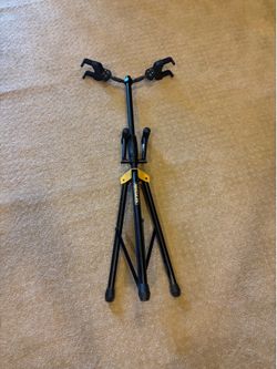 Hercules 2 guitar holder