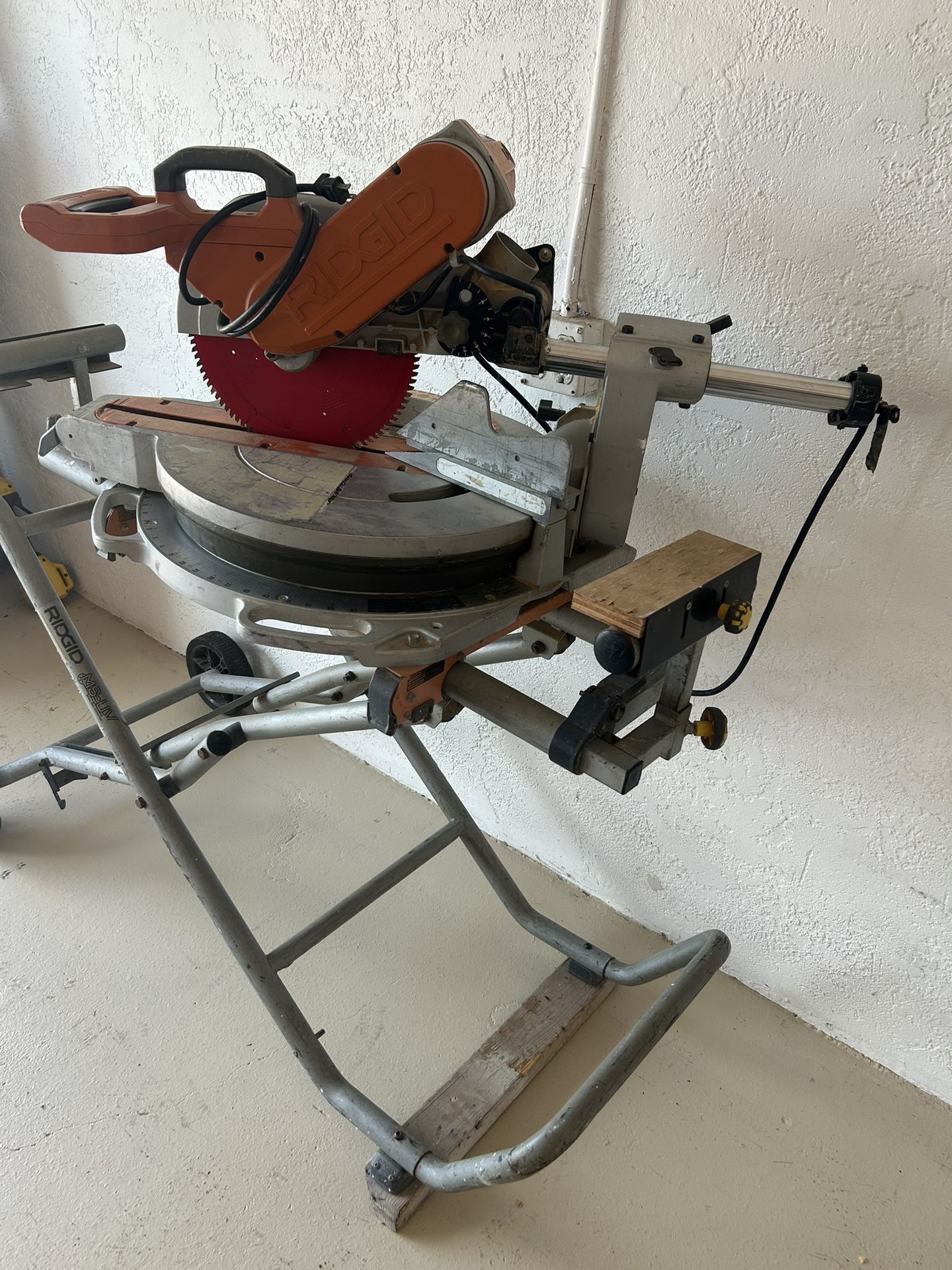 12” Compound Ridgid Miter Saw