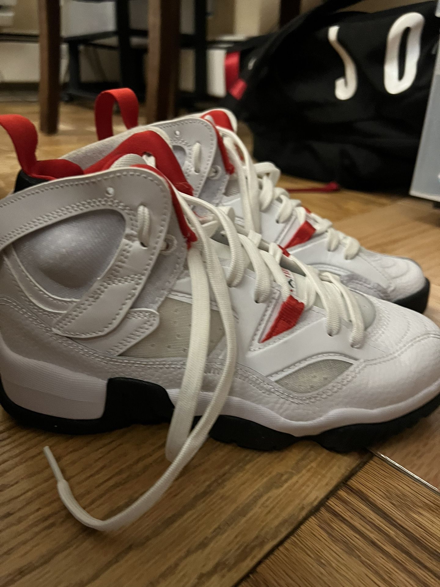 Kids shoes 