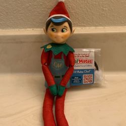 The Elf On The Shelf ELF MATES CHEF 12” Includes / Ear Muffs