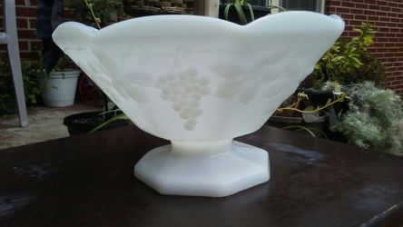 Vintage Milk White Glass Pedestal Fruit Bowl
