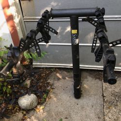 Saris 4 Bike Hitch Rack 
