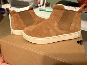 Ugg kids boots