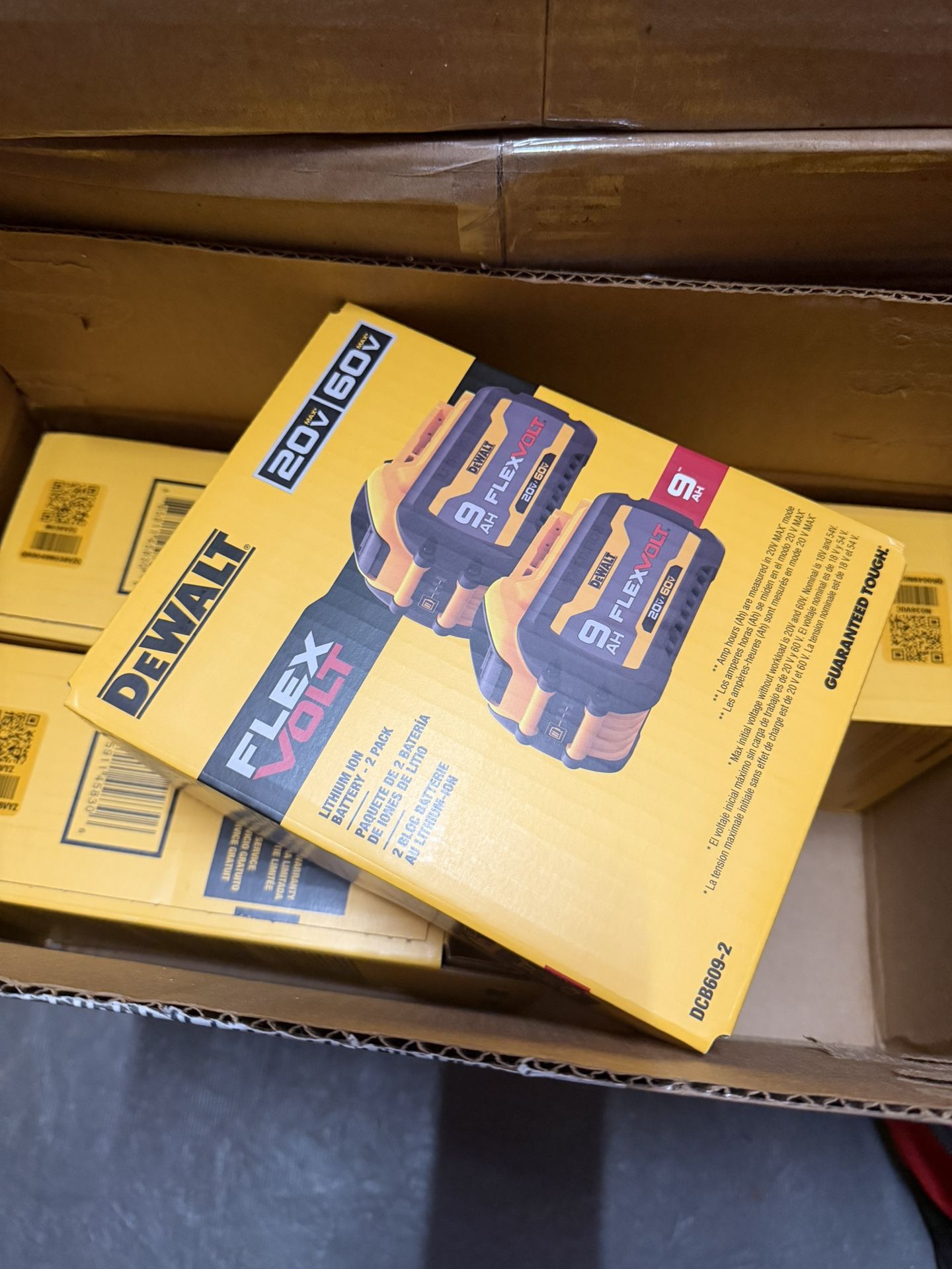 Dewalt FLEXVOLT 20V/60V MAX Lithium-Ion 9.0Ah Battery Pack ($230 Each Pack of 2)