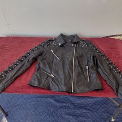 Members only vegan leather jacket size L