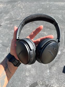 Bose QC35 (no case or charger)