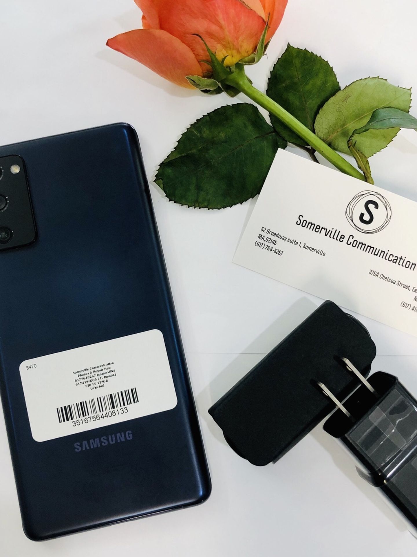 samsung s20FE 5g 128gb unlocked 30 days store warranty