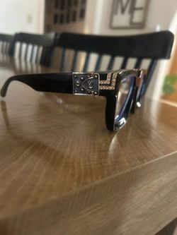 LV Glasses