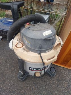 RIDGID Wet/Dry Shop Vacuum