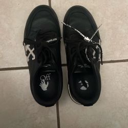 OFF-WHITE Vulc Low