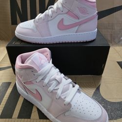 Nike Air Jordan 1 Mid GS Pearl Pink White  Size 7Y Women's Size 8.5 
