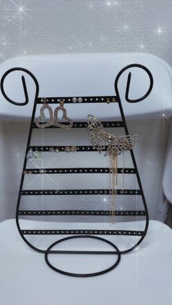 Jewelry stand for earrings