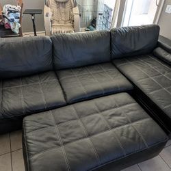 Sectional Couch With Recliner