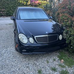 2003 Mercedes Benz E320 Luxury 