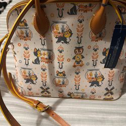 Dooney & Bourke Purse