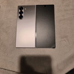 Samsung Galaxy Z Fold 6