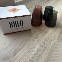 Stemless wine glasses