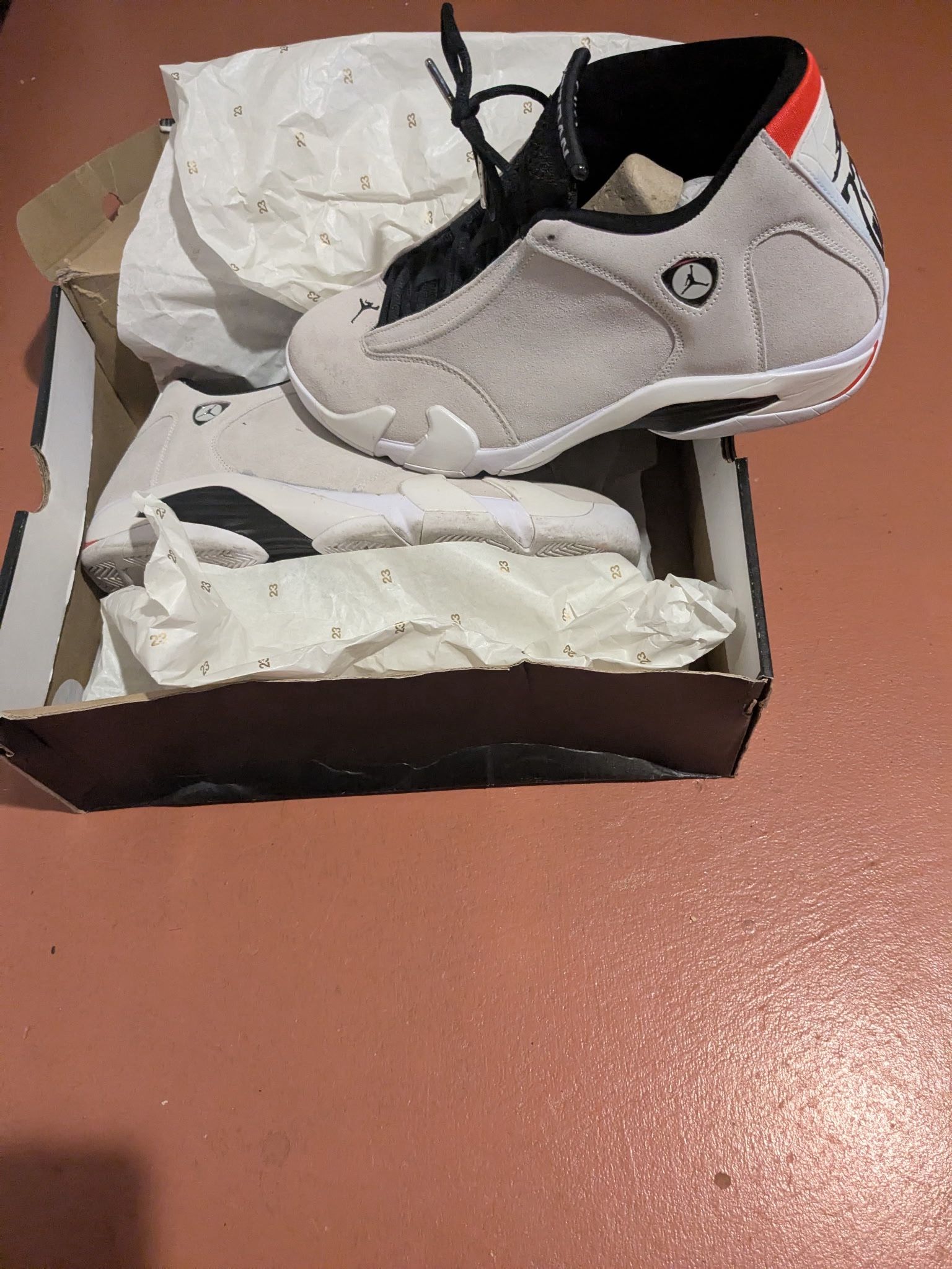 Jordan 14 Retro 'Desert Sand' - Size 13 ( 487471-021 )