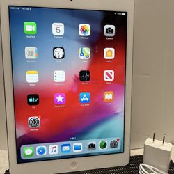 Apple iPad AIR 1st Gen 32GB 9.7” WiFi -Silver  