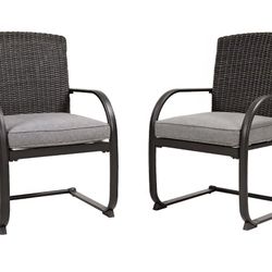 New 2 Piece Outdoor Wicker Dining Chairs, Spring Patio Furniture Dining Chairs Set of 2 with Cushions
