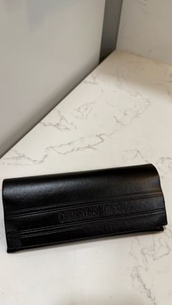 Authentic DiorSignature B1U Black Sunglasses with Original Case 🖤😍💲