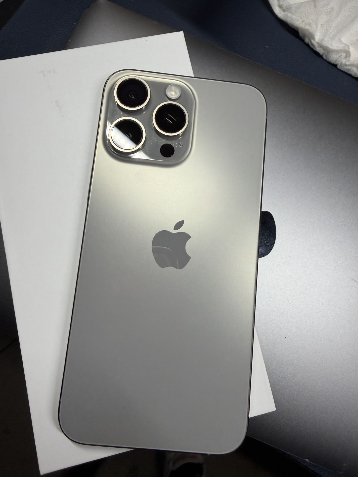 IPhone 15 Pro Max 256GB Natural Titanium Unlocked