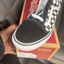 $65 Brand New Vans For Sale  Mens 6.5 Woman’s 8