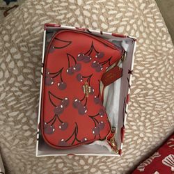 Vendo Estos Bolsas De Diferentes Colores Y Tamaño Son Nuevos 