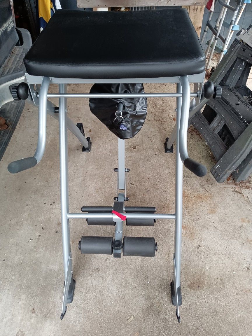 COREVOLUTION  FITNESS  MACHINE