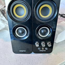Creative T30 Wireless TV Speakers