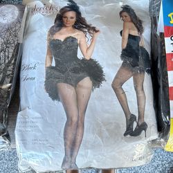 Halloween Costumes 10$ Each