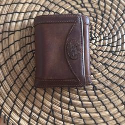 RED WING LEATHER TRI-FOLD WALLET