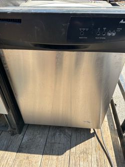 Amana Whirlpool Dishwasher (Good Condition)