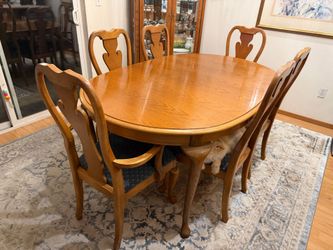 Thomasville Dining room set