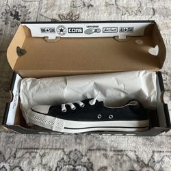 Women’s Size 9.5 Converse