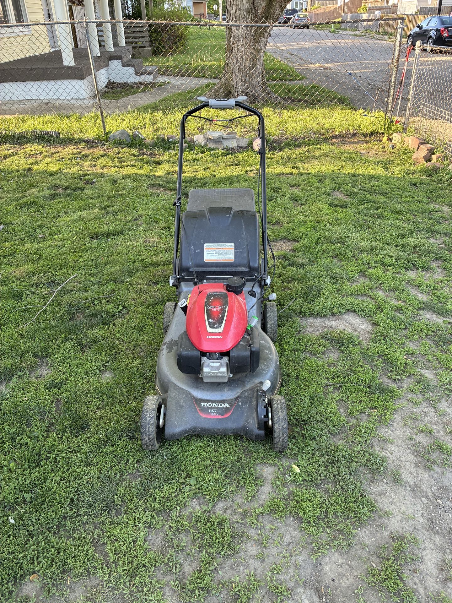 2 Honda mower gcv 170 self propelled bags