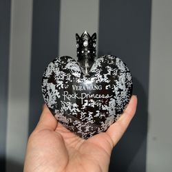 Vera Wang Perfume 