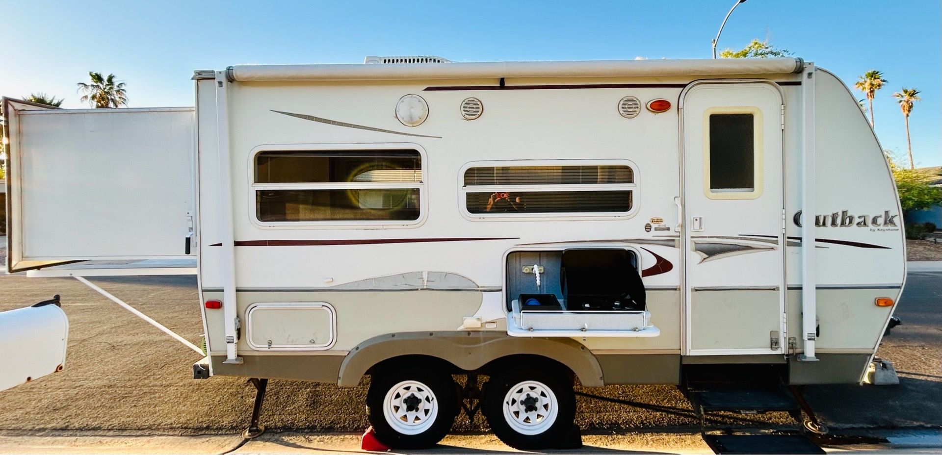 2007 keystone Outback 19ft. 4-Season