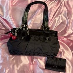 Coach Y2K Soho Pleated Signature C Tote Bag With Matching Wallet 