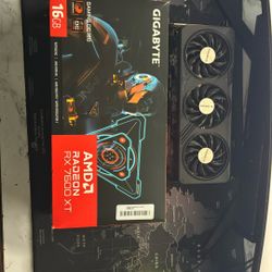 AMD Radeon RX 7600 XT 16GB