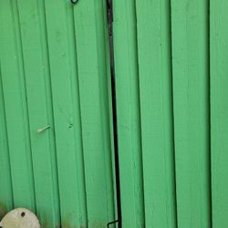 Metal Three Arm Plant Holder