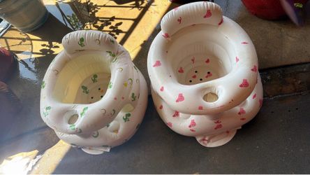 Baby floats