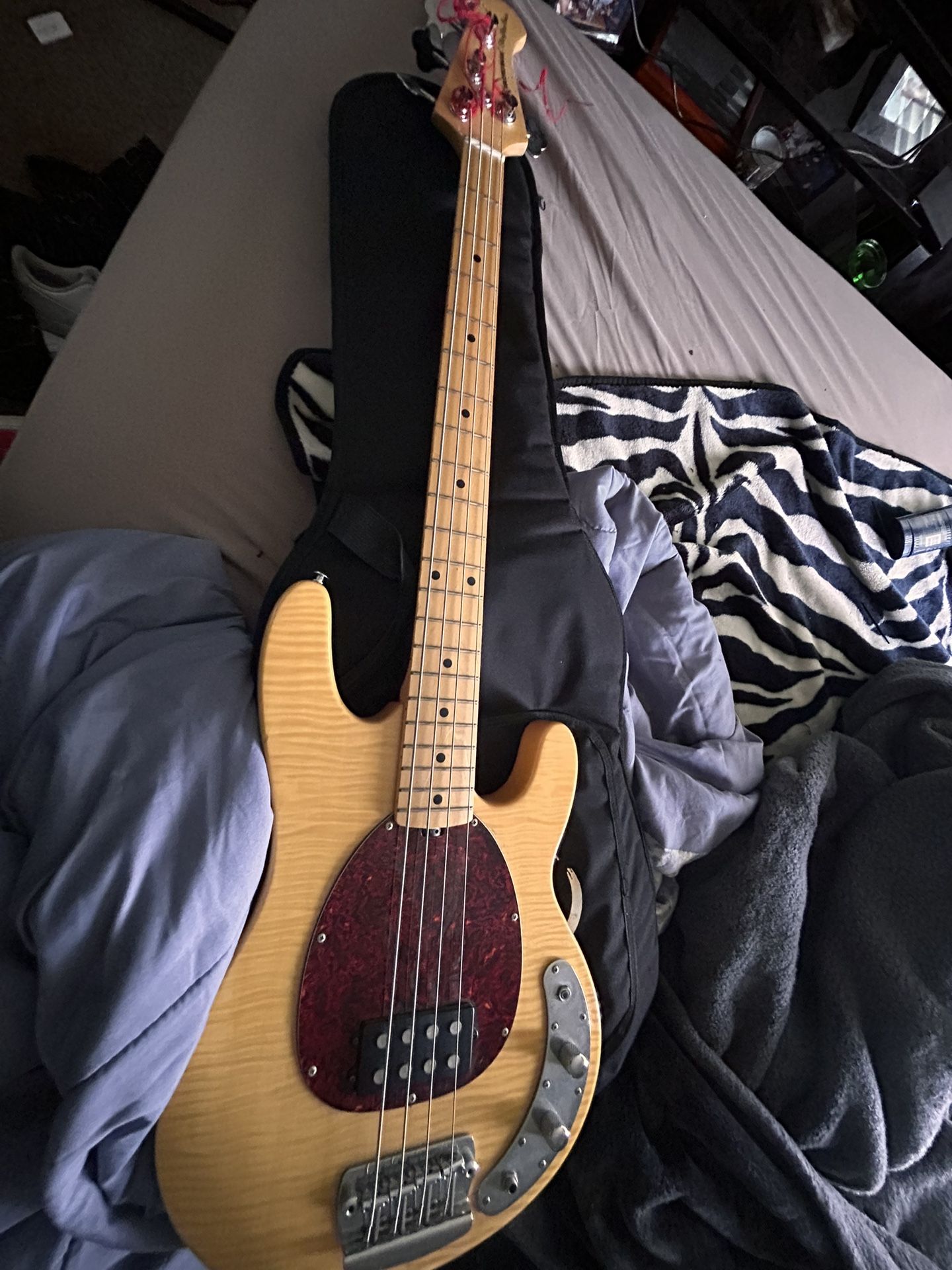 Music Man Ernie Ball Bass