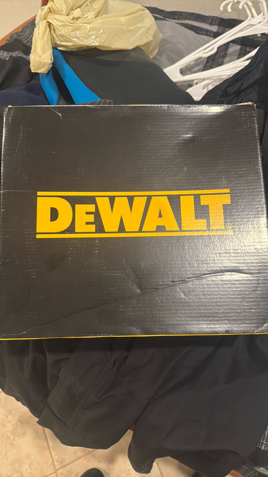 Boots 🥾 Steal Toe  Dewalt 