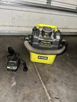 Ryobi 1 Gallon Wet/dry Vacuum 