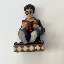 Harry Potter Book End Statue with "Quidditch"