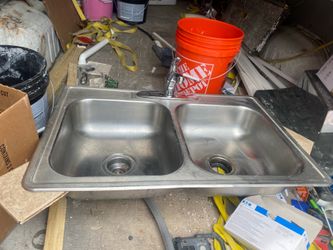 Double sink