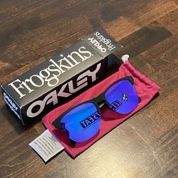 Oakley Frogskins Lite