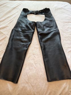 Frontier Leather riding chaps medium