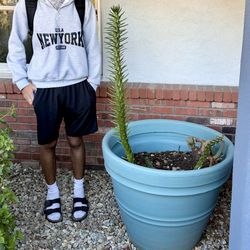 EXTRA LARGE PLANTING POT